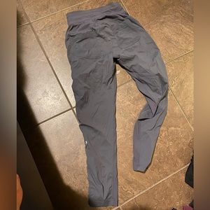 lululemon athletica Gray High-Rise Jogger Pants